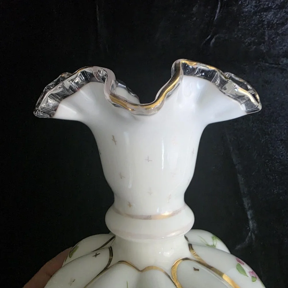 Fenton Hand Painted 1940's‎ Charleton Roses Bow Tie Melon Vase Gold Rim 8
